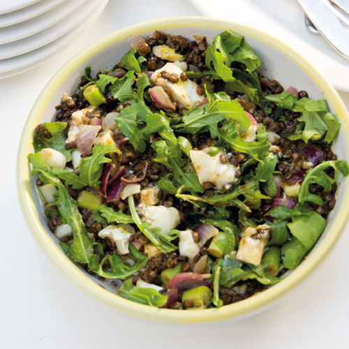 Goat's cheese and lentil salad
